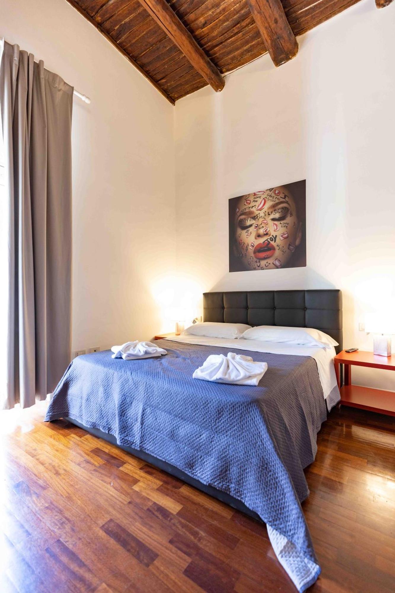Napolidays Movida By Dimorra Apartment Exterior photo